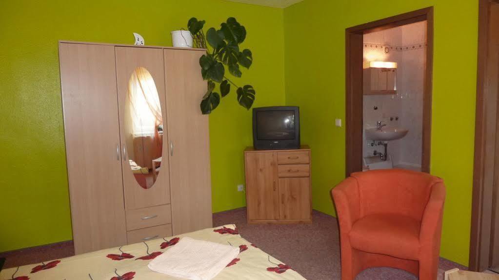 Pension Hartmann Görlitz Exteriör bild